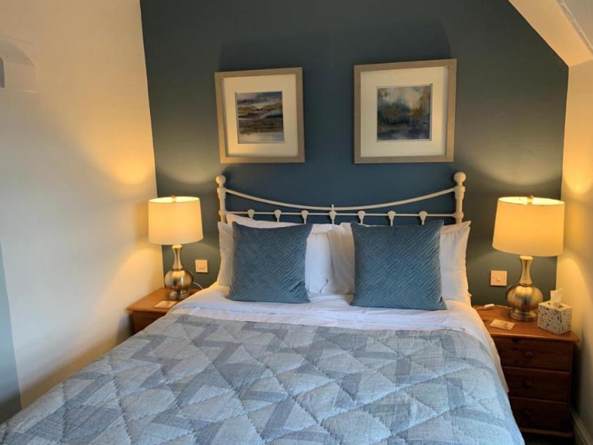 Hotel The Bell At Old Sodbury Chipping Sodbury Esterno foto